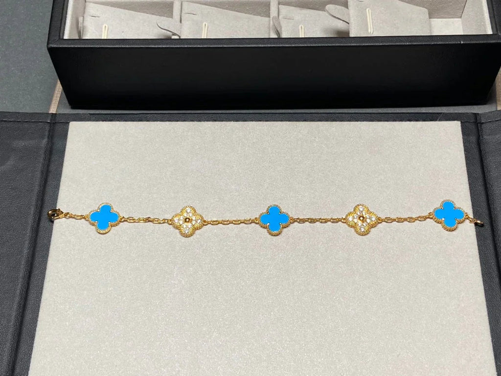 VCA CLOVER 5 MOTIF BLUE AGATE BRACELET COLLECTION