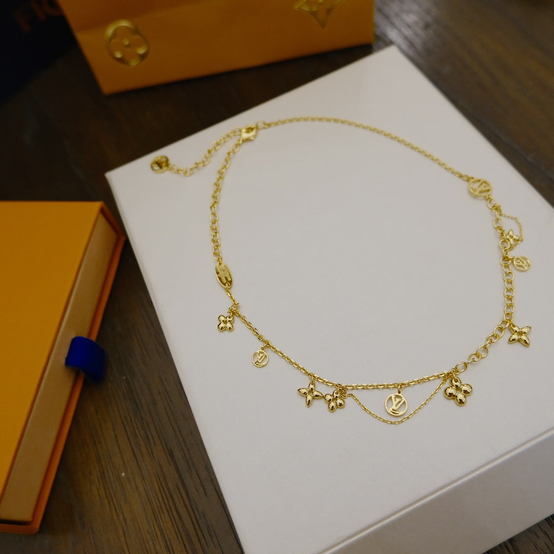 LOUIS VUITTON BLOOMING SUPPLE NECKLACE BRASS