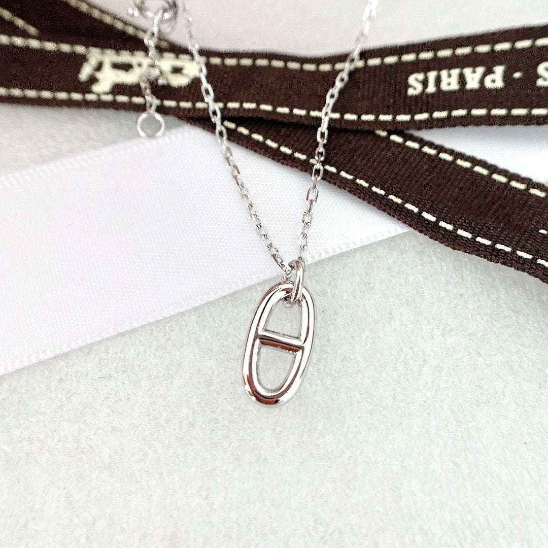 HERMES HM PIG NOSE NECKLACE